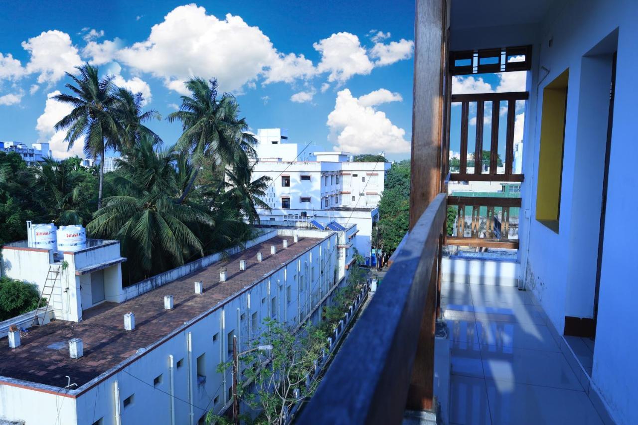 Hotel Manora Residency à Pondichéry Extérieur photo