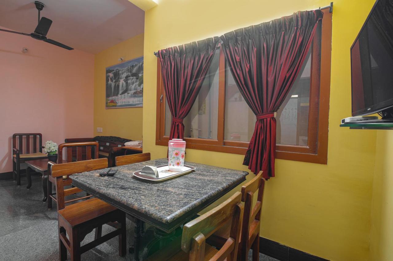 Hotel Manora Residency à Pondichéry Extérieur photo