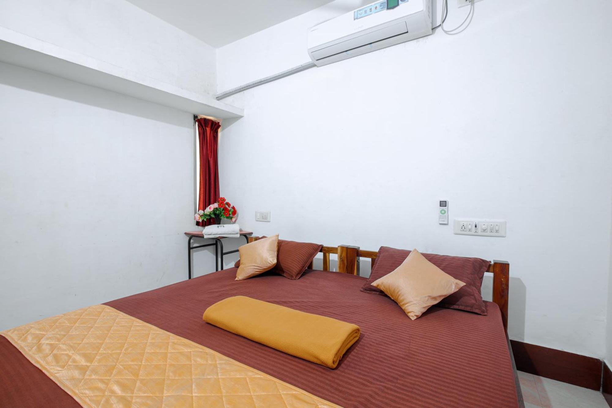 Hotel Manora Residency à Pondichéry Extérieur photo