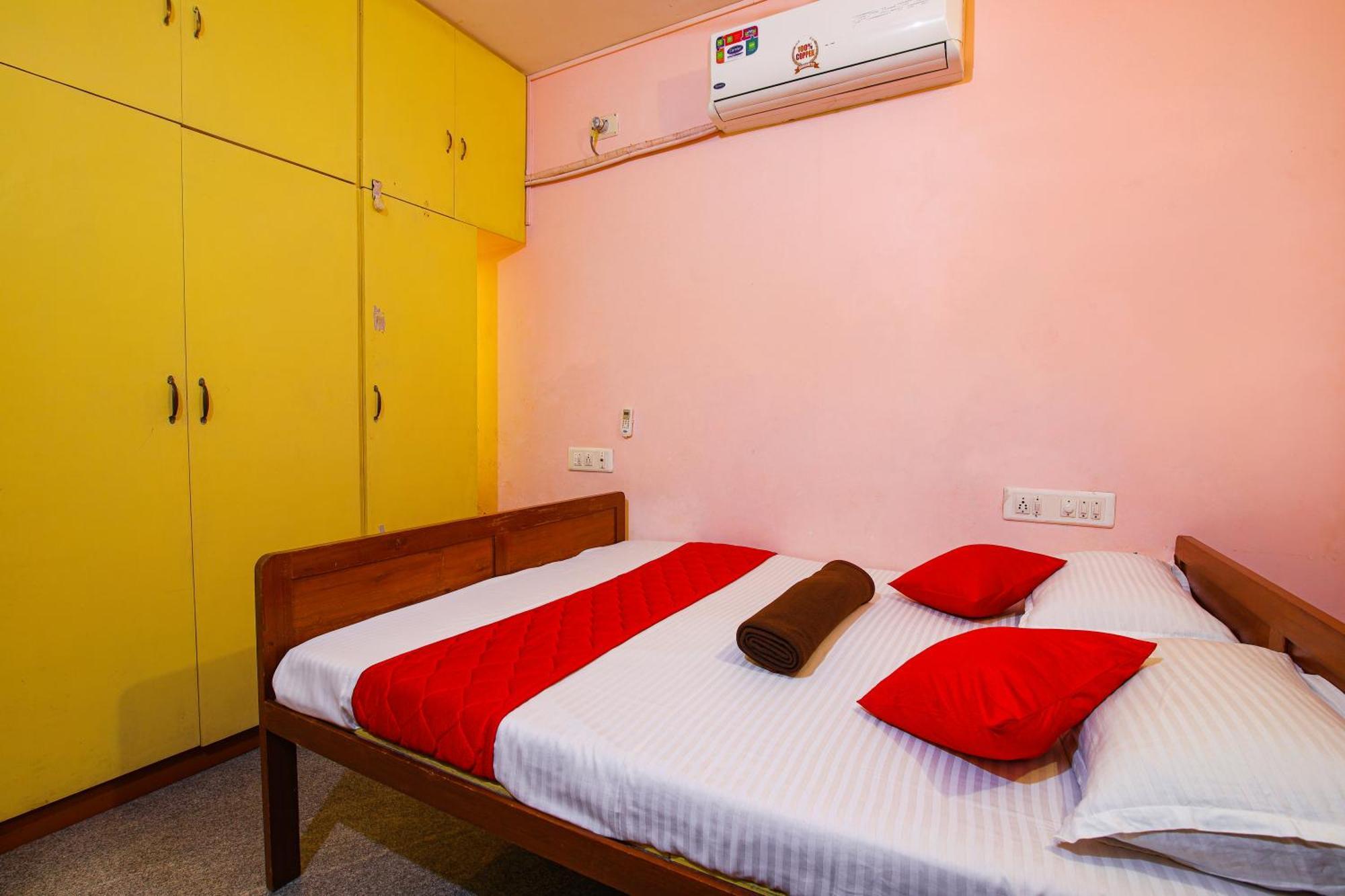 Hotel Manora Residency à Pondichéry Extérieur photo